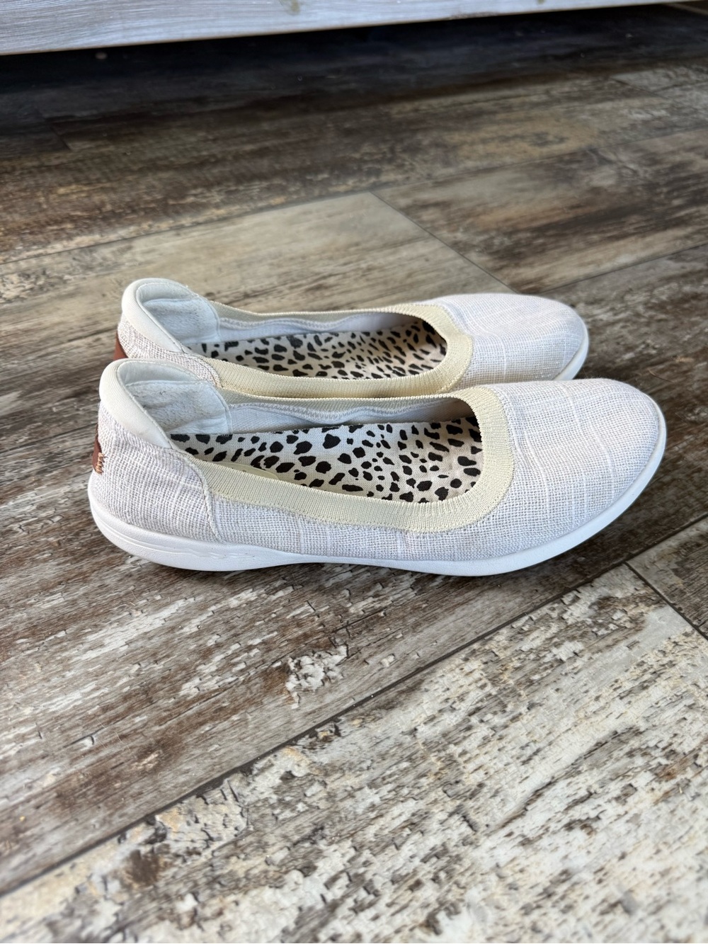 2 for $30 sale: Hey Dude beige round toe Savannah slip on shoes